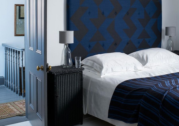 Bộ đôi màu sắc xanh – đen hoàn hảo cho căn nhà hiện đại