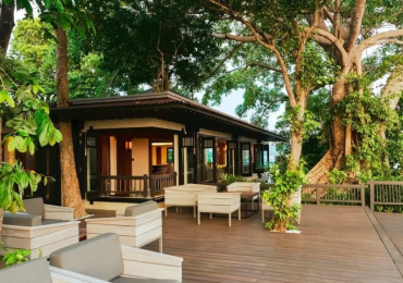 Mẫu nhà ở kết hợp quán cafe sân vườn được nhiều người yêu thích